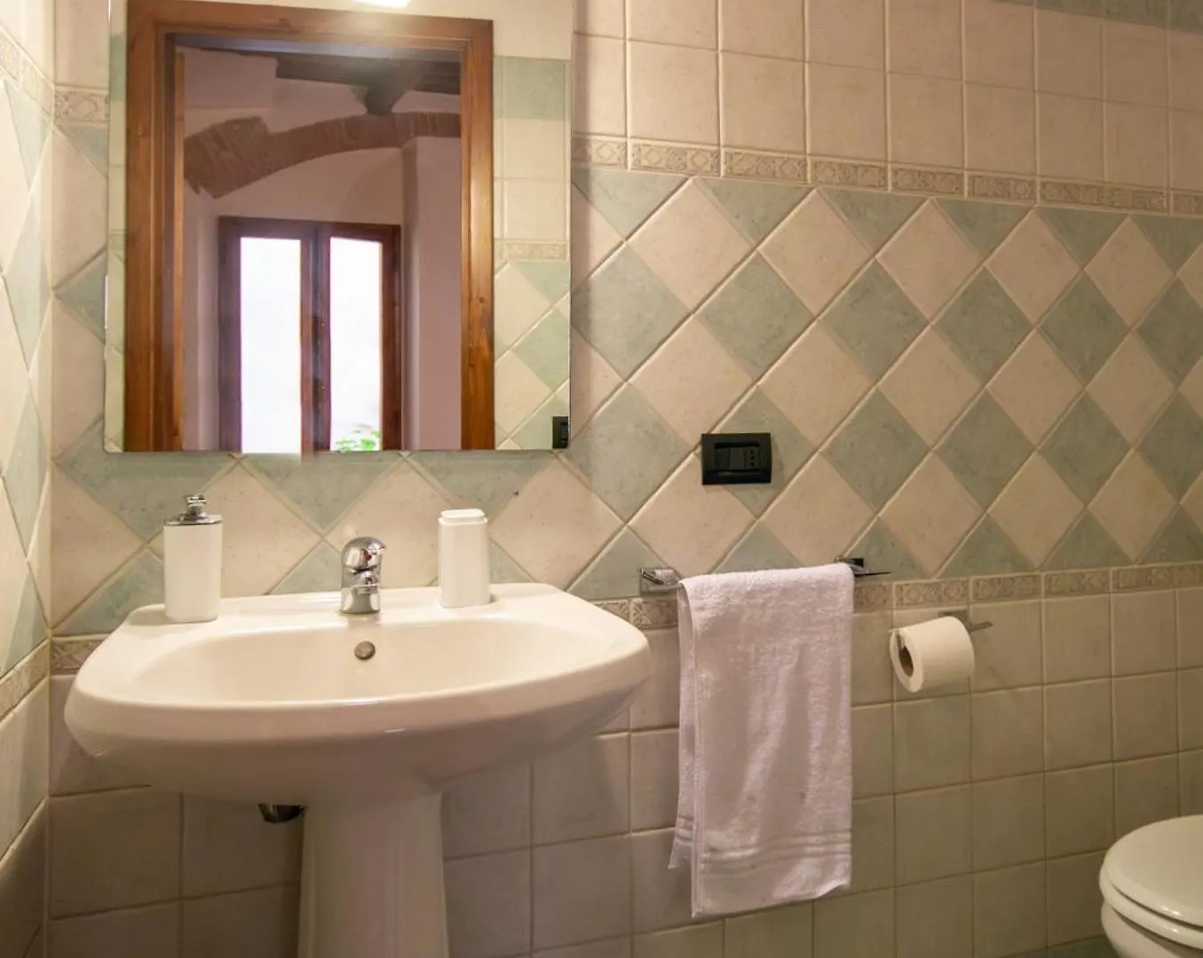 Central And Quiet Apartment Florence