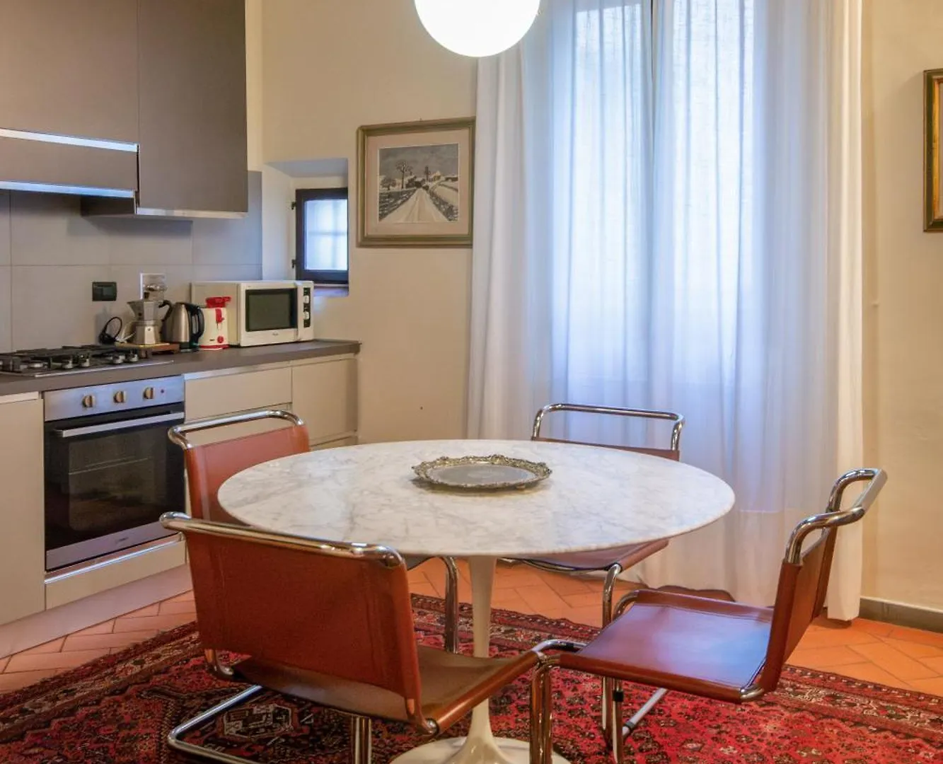 Central And Quiet Apartment Florence