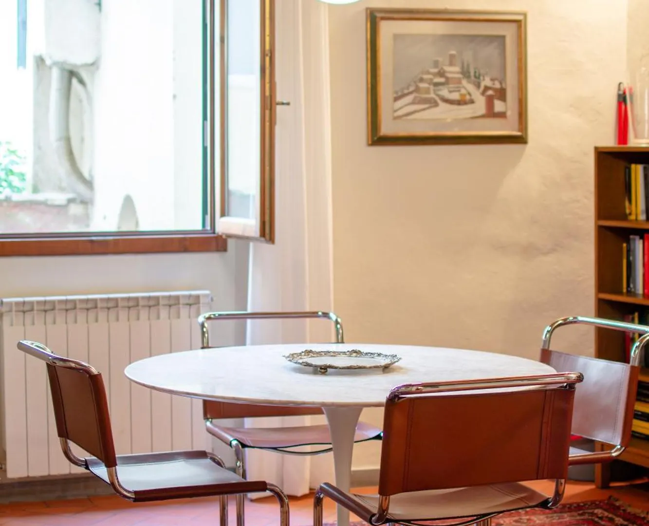 Central And Quiet Apartment Florence Italië